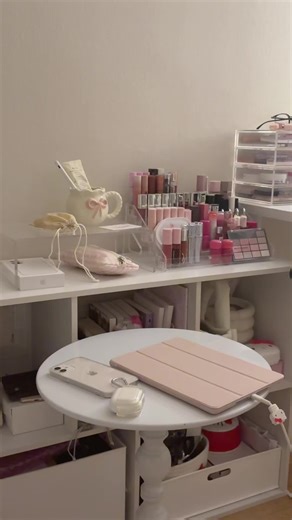 韓国風オタク部屋のルームツアー