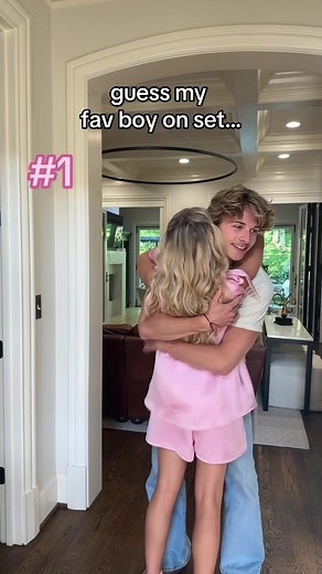 Can you guess? 🤭 PRE-SAVE “6FT NOTHING” NOW link in bio 📏💓🙅‍♀️✨#6ftnothing #NewMusic #songwriting #6ft #singing