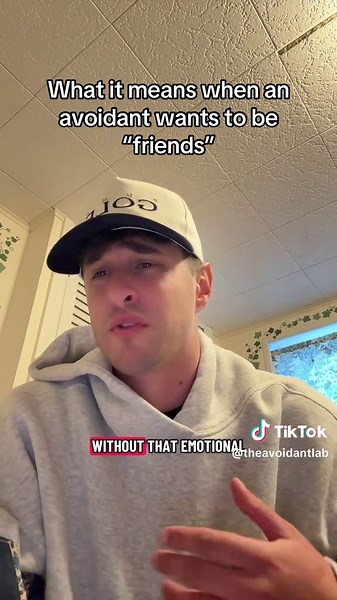 Understanding Avoidant Attachment in Relationships