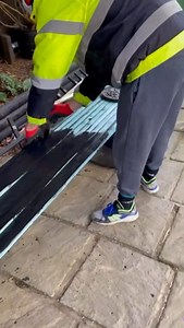 Instant Privacy… How we made it… We have been getting a lot of questions recently about our fencing and trellis and how we made it. Our fence panels are already 6ft so we asked our neighbour for permission. They had recently cut down 20ft conifer hedging and we suddenly felt a bit exposed. If you’re adding planting to your trellis it can actually be nice privacy for your neighbours too! Climbing roses, clematis, Star jasmine, wisteria are all fast growing and will look nice on their side too! We