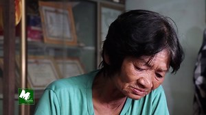 457K views · 7.7K reactions | Người phụ nữ nghèo hơn 15 năm dạy bơi...