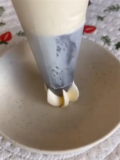 La crema que todo repostero debe saber hacer 🍰✨ #reposteria #emprendimiento #pasteleria #postres #recetasfaciles #RecetasEnFamilia