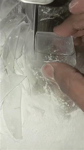 Eye Operation के बाद भी चश्मा क्यों लगता है? 🤔