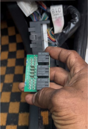 Understanding Fuel Pump Relay Functions in Vehicles
