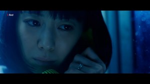 直木賞作家・島本理生の同名小説を映画化した、不器用な大人たちの禁断の愛を描く『Red』。 塔子（夏帆）が夫の真（間宮祥太朗）に、激しく吹雪く出張先の新潟から"家には帰らない"旨を伝えるシーン。 電話でしか話せない互いの本音が、受話器越しに虚しく響く…。 #Red #夏帆 #間宮祥太朗 #ネトフリ #ネットフリックス #netflix | Netflix