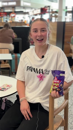 Clinker Challenge - Traveller Style ✈️ We asked some travellers to make a journey wish with a Clinker for their trip home or holiday … and the stakes were high! 😄 ❤️ Pink for perfect weather and a marriage proposal 💚 Green for a lottery win 💛 Yellow for sunshine No matter the Clinker colour, we gave them a liitle treat to say thanks for playng along - from refreshing Boost Juice to cosy PJs from Peter Alexander Sleepwear and drinks from Two Johns Taphouse and Quikshots Coffee and Bar. Happy t