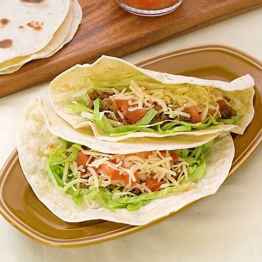 おうちでメキシカン！ ミートタコスのレシピ動画・作り方 | デリッシュキッチン