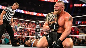 10 Times WWE Creative Changed A Match On The Fly