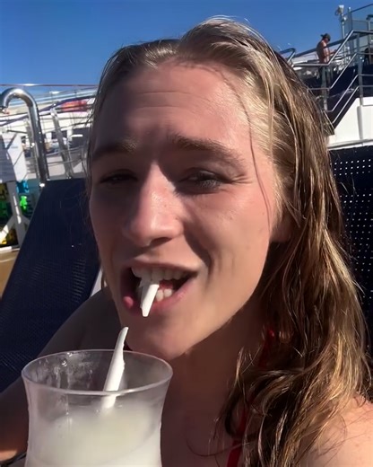 At least I think they're edible... 😅🍹 | FOODbible