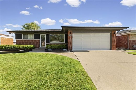 13380 Perry Cir, Warren, MI 48088 | Estately 🧡 | MLS# 58050207080