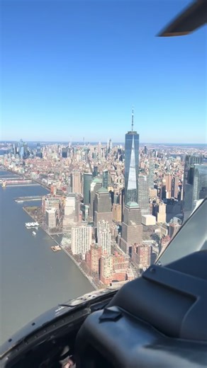 The HeliNY NYC Helicopter Ride #nyc #NewYork #travel #tourism #musttry #visitnyc #nybucketlist