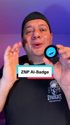 The ZNP AI-Badge is super cool. It’s got a bright screen and an AI assistant built in. #tinoreviews #aiassistant #tiktokshopholidayhaul #newyearnewme #tiktokshopcreatorpicks