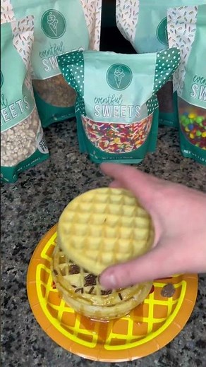 Stranger Things Watch Party Dessert You HAVE to Try 🧇 (Hop's Tripledecker Eggo Extravaganza Recipe)