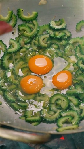 How to make Vietnamese Stir Fry Bitter Melon with Eggs Recipe #shorts #cooking