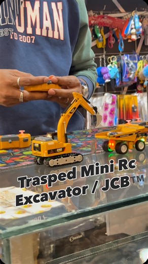 belgaum/fashion/hub on Instagram: "TRASPED HG4-301 RTR 1/64 2.4G Mini RC Excavator Alloy Bucket 270 °Rotation Support App Remote Controlled LED Light Sound Engineering Vehicles Two Speed Desktop Toys Model Collection Gift For Boys - Yellow Mini Dump truck , mini Fork lift available Mini Construction Vehicle | Dual Control (Remote + App) | LED & Sound | 20-Minute Runtime The TRASPED HG4-301 is a compact, highly detailed 1:64 scale RC excavator with a realistic design, dual-mode control, adjustabl