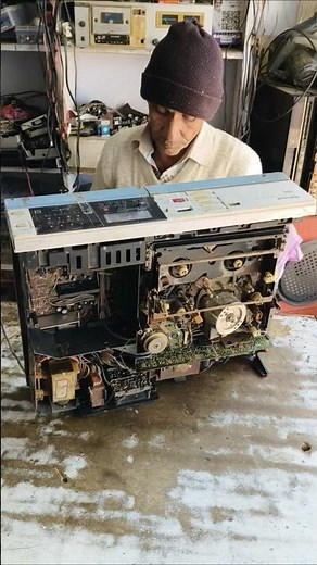 National VCR Video Cassette Recorder Repairing Centre Shop 👉📱 7742853435 #national #vcr #vhs #repair