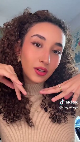 Perfect Fall Makeup Tips for Romcom Vibes