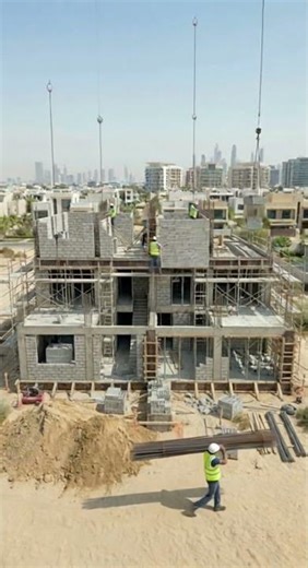 Watch an Empty Plot Turn into a Luxury Dubai Villa | Full Build Timelapse