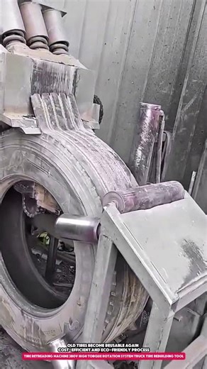 Tire Retreading Machine 380V High Torque Rotation System Truck Tire Rebuilding Tool