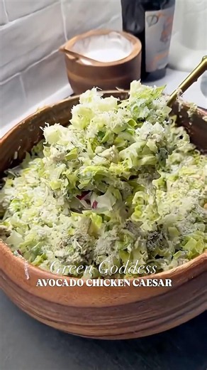 🥑AVOCADO CHICKEN CAESAR CHICKEN SALAD