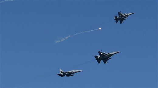 What is Chinese PL-15 missile that Pakistan fired as India mounted Op Sindoor?