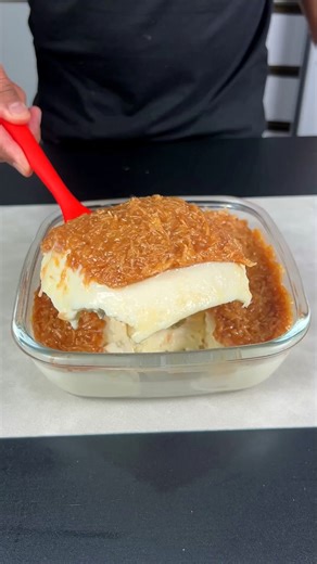 17K views · 167 reactions | This is the Queen's famous sweet, a simple recipe worthy of royalty. | Top Tips | Facebook