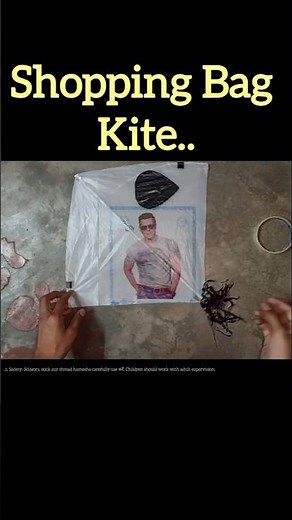 😱Shopping Bag kite Making step by step at home 🔥 #shorts#kiteflying#kitemaking#kite#trending#viral