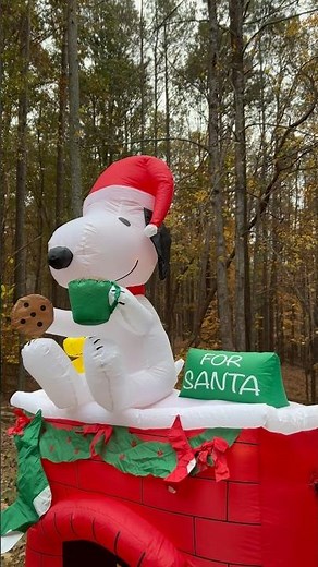 2016 Gemmy Airblown Inflatable Lowe’s 7ft Peanuts Christmas Snoopy Fireplace