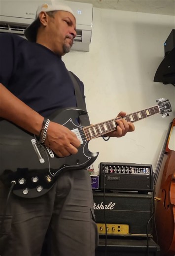 Danny Rosa, Mesa Boogie Mark V 25
