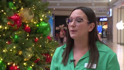 How Arrowhead mall is surviving as others close