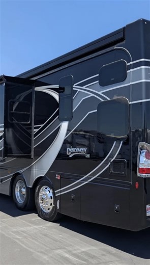Come get her at Giant RV Experience ultimate luxury with the 2025...