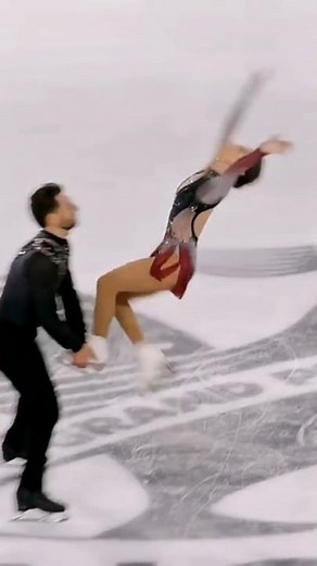 42-YEAR-OLD figure skater doing backflips on the ice 👏👏