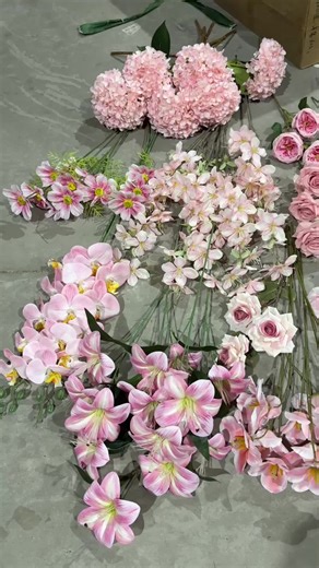 Luxurious Artificial Flowers for Weddings and Christmas