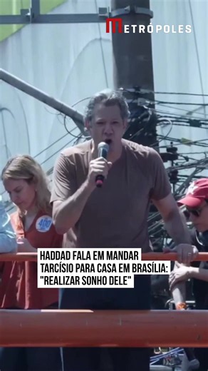 ➡️ ELEIÇÕES 2026 O candidato ao governo de #SãoPaulo Fernando #Haddad (PT) afirmou, neste sábado (26/9), durante ato de campanha na zona leste ao lado do do presidente Luiz Inácio #Lula da Silva (PT), que quer vencer a disputa pelo estado de São Paulo para “realizar o sonho” do adversário dele, o atual governador Tarcísio de Freitas (Republicanos), de deixar o estado paulista. “Nós vamos reeleger o presidente Lula no dia 4 de outubro e nós vamos realizar o sonho do Tarcísio. Ele quer ir para cas