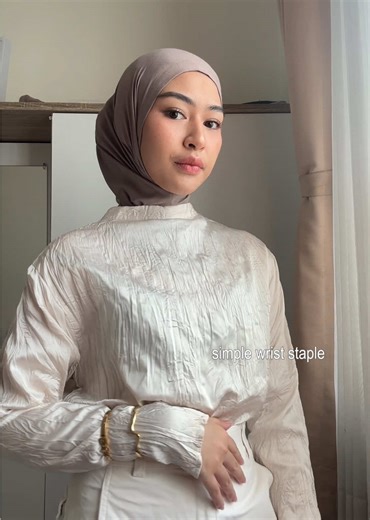 Complete Your Look with Trendika Accessories