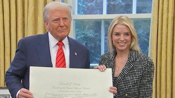 Pam Bondi full swearing-in ceremony for attorney general (Feb. 5, 2025)