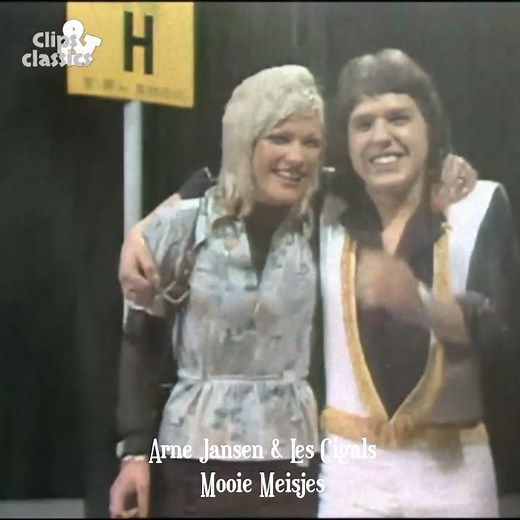 160K views · 2.7K reactions |  Arne Jansen & Les Cigals - Mooie meisjes  | Clips & Classics | Facebook