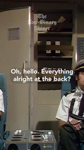Hijacked Plane ｜ Déjà Vu ｜ Monty Python's Flying Circus #robber #hijack #plane #montypython Pt. 1_221 | Haut-Hisse short show 7