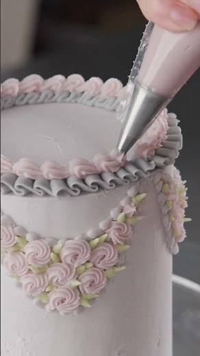 Sneak Peek: Season 7 Cake Courses Coming This Friday! | Cake Decorating For Beginners