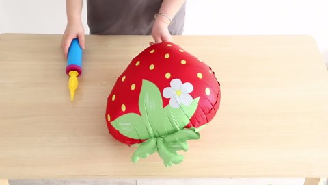 Green Caterpillar Balloon Garland Kit, Green Balloons with Fruit Butterfly Leaf Foil Balloons for DIY Hungry One Caterpillar Themed Party First Birthday Welcome Back to School Baby Shower Decorations