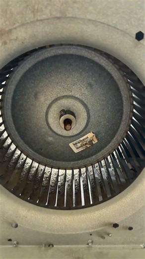 Fall is here — time for a fresh start🍁​⁠#cleanergynow