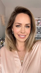 Hannah Martin has been doing wedding makeup for decades. Here, she shares a failsafe beauty look for brides. Read the rest of Hannah’s tips in todays bridal special of Style @hannahmartinmakeup | Sunday Times Style