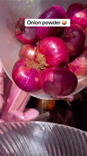 DIY Homemade Onion Powder : Simple How-To Guide