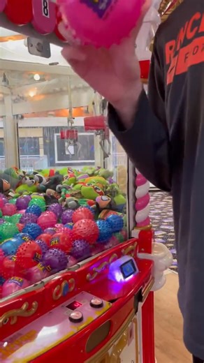 7.5K views | Tilt Studio Ball Claw Machine Win 8 #arcade #clawmachine #jackpot #arcadegames #bigwin #shorts #claw #newvideo | Taylor Monroe | Facebook