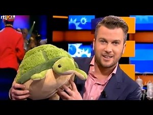 Amira Willighagen - Interview RTL Boulevard - Part 2 - 30 December 2013