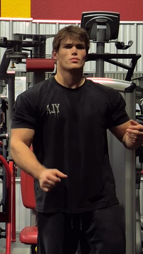 Lucas Karger | cut progress 🔥💪🏼… ————— ————— ————— #gym #aesthetics #fitness #workout #gains #healthylifestyle #health #bodybuilding #motivation... | Instagram