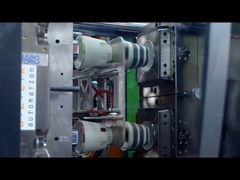 ENGEL e-motion 160 T | in-mould labeling