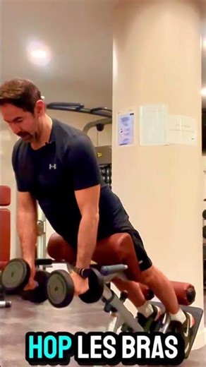 Renforcer le dos avec la chaise romaine #motivation #sportsinspiration #sportsmotivation