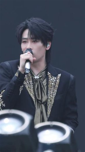 门尼线下音乐节首唱《巴拉莱卡》！！“关于我今天成才的秘方”#门尼 #巴拉莱卡