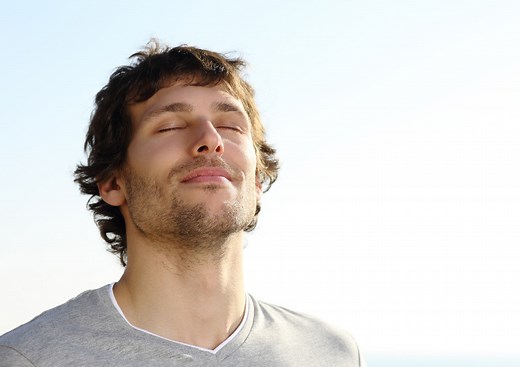 瞑想とマインドフルネスの違いとは？瞑想専門家がやり方と効果を解説 | Relook │ マインドフルネス瞑想メディア